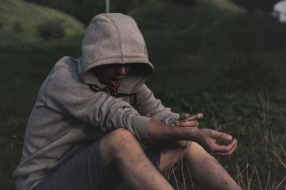importancia del personal de enfermeria en la atencion de dependientes quimicos parte i